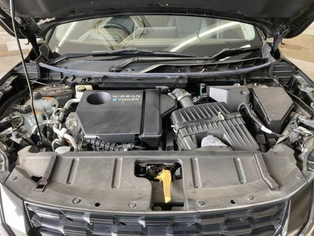 エクストレイル Ｇ　ｅ－４ＯＲＣＥ　純正ナビ／全周囲モニター／パノラマルーフ／ＢＯＳＥサウンドシステム／プロパイロット／デジタルインナーミラー／ブラインドスポットモニター／電動リアゲート／シートヒーター／パワーシート／ワイヤレス充電（18枚目）