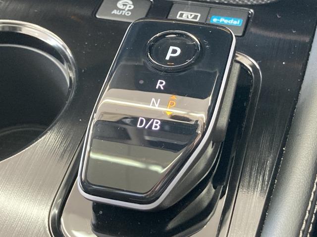 エクストレイル Ｇ　ｅ－４ＯＲＣＥ　純正ナビ／全周囲モニター／パノラマルーフ／ＢＯＳＥサウンドシステム／プロパイロット／デジタルインナーミラー／ブラインドスポットモニター／電動リアゲート／シートヒーター／パワーシート／ワイヤレス充電（79枚目）