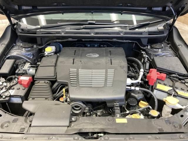 クロストレック ツーリング　純正１１インチディスプレイオーディオ／バックカメラ／レーダークルーズコントロール／ブラインドスポットモニター／ＥＴＣ／スマートキー／プッシュスタート／パドルシフト／オートビークルホールド（18枚目）