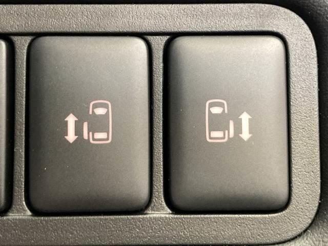 デリカＤ：５ Ｐ　純正ナビ／全周囲／両側電動／電動リア／ＡＣ１００Ｖ（7枚目）