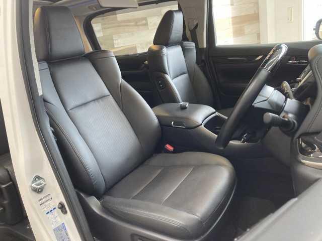 アルファードハイブリッド ＳＲ　サンルーフ／ＪＢＬスピーカー／フリップダウンモニター／両側電動スライドドア／電動リアゲート／ＡＣ１００Ｖ／レーダークルーズコントロール／後席エアコン／トヨタセーフティーセンス／デジタルインナーミラー（12枚目）