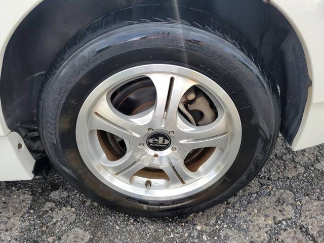 プリウス Ｓ　１．８　Ｓ　ワンオーナー禁煙車サンルーフ　ナビＢカメラ　アイドリングストップ搭載　ムーンルーフ　Ｂモニタ－　禁煙　インテリキー　デュアルエアバック　エアＢ　イモビライザー　ドライブレコ－ダ－　ナビＴＶ（38枚目）