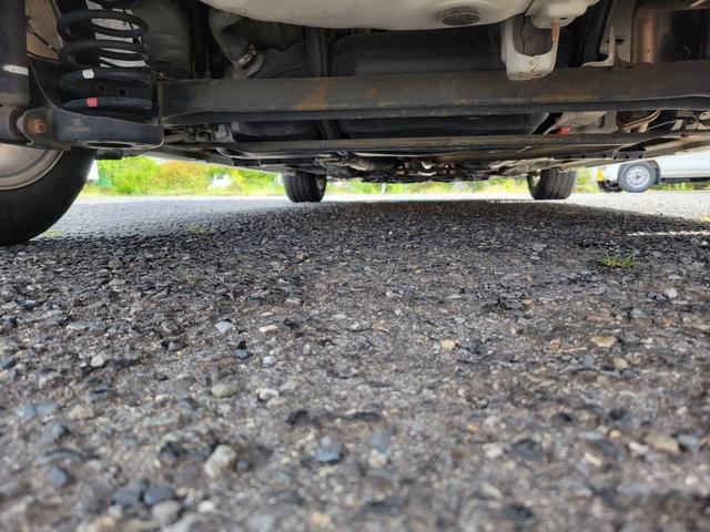 プリウス Ｓ　１．８　Ｓ　ワンオーナー禁煙車サンルーフ　ナビＢカメラ　アイドリングストップ搭載　ムーンルーフ　Ｂモニタ－　禁煙　インテリキー　デュアルエアバック　エアＢ　イモビライザー　ドライブレコ－ダ－　ナビＴＶ（42枚目）