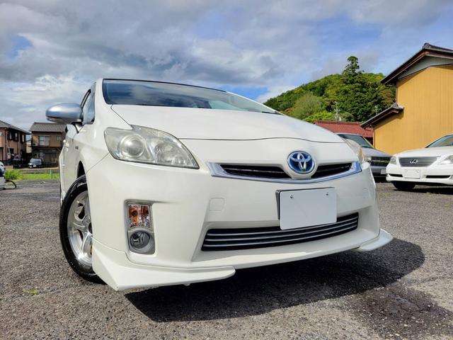 プリウス Ｓ　１．８　Ｓ　ワンオーナー禁煙車サンルーフ　ナビＢカメラ　アイドリングストップ搭載　ムーンルーフ　Ｂモニタ－　禁煙　インテリキー　デュアルエアバック　エアＢ　イモビライザー　ドライブレコ－ダ－　ナビＴＶ（44枚目）