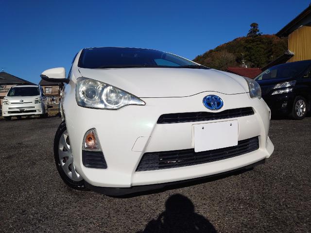 アクア Ｇ　ワンオーナー　禁煙　Ｂｕｅｔｏｏｔｈ　ナビ　ＴＶ　ドラレコ　　バックカメラ　オートライト　キーレスエントリー　シートヒーター　ＣＶＴ　衝突安全ボディ　ＡＢＳ　ＥＳＣ　エアコン　パワーステアリング（12枚目）