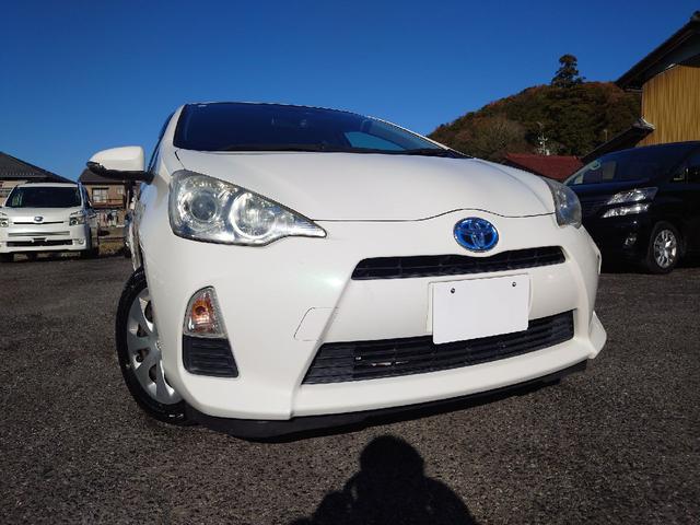 アクア Ｇ　ワンオーナー　禁煙　Ｂｕｅｔｏｏｔｈ　ナビ　ＴＶ　ドラレコ　　バックカメラ　オートライト　キーレスエントリー　シートヒーター　ＣＶＴ　衝突安全ボディ　ＡＢＳ　ＥＳＣ　エアコン　パワーステアリング（41枚目）