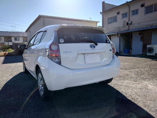 アクア Ｇ　ワンオーナー　禁煙　Ｂｕｅｔｏｏｔｈ　ナビ　ＴＶ　ドラレコ　　バックカメラ　オートライト　キーレスエントリー　シートヒーター　ＣＶＴ　衝突安全ボディ　ＡＢＳ　ＥＳＣ　エアコン　パワーステアリング（47枚目）