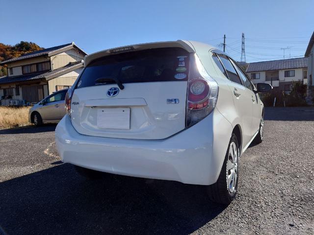 アクア Ｇ　ワンオーナー　禁煙　Ｂｕｅｔｏｏｔｈ　ナビ　ＴＶ　ドラレコ　　バックカメラ　オートライト　キーレスエントリー　シートヒーター　ＣＶＴ　衝突安全ボディ　ＡＢＳ　ＥＳＣ　エアコン　パワーステアリング（56枚目）