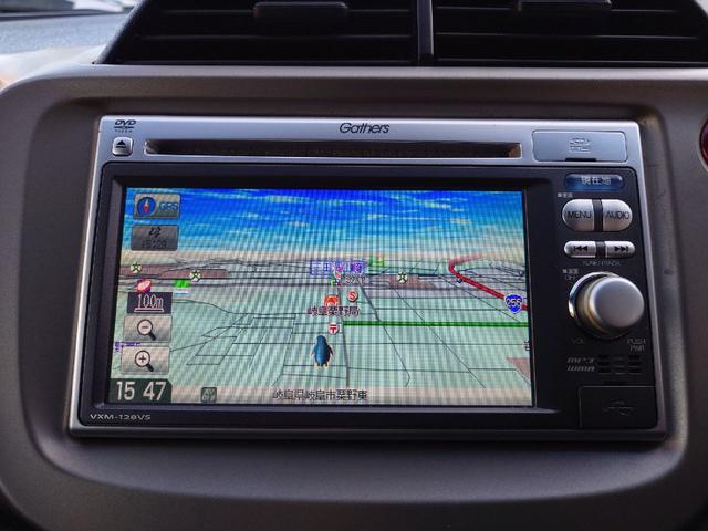 フィットハイブリッド ハイブリッド・10thアニバーサリー 1.3 10thアニバーサリー 下取り車 ナビ Bカメラ ETC ドラレコ TV オートクルーズコントロール スマートキー 盗難防止システム 衝突安全ボディ アルミホイール CD DVD USB(4枚目)