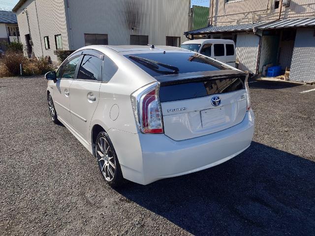 プリウス 　ワンオーナー　禁煙車　ドライブレコーダー　ＥＴＣ　バックカメラ　ＴＶ　アルミホイール　ＨＩＤ　ＣＶＴ　盗難防止システム　衝突安全ボディ　ＡＢＳ　Ｂｌｕｅｔｏｏｔｈ　エアコン　パワーステアリング（53枚目）