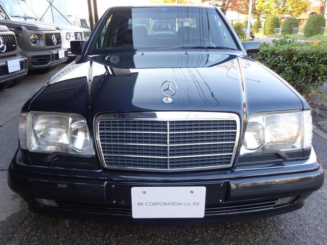 ファクトリーアウトレット W124 ベンツ ミディアムクラス Eクラス V8