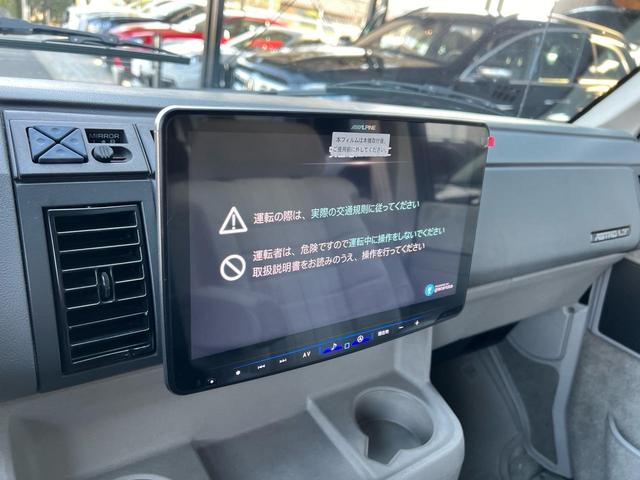 ＬＴ　正規ディーラー車　左ハンドル　アルパインフローティングナビ　フルセグ　バックカメラ　ホワイトリボンタイヤ　ダッジドア　パワーシート　探知機レーダー　取説　保証書　スペアキー有り(52枚目)