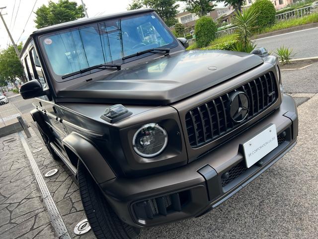 Ｇクラス Ｇ６３　ワンオーナー車　屋内保管　世田谷限定　ＡＭＧ特別オーダー　ＡＭＧカーボンファイバーインテリアトリム　マニュファクチャープログラムプラス　ＡＭＧナイトパッケージマグノ　新車取説　保証書　スペアキー有り（17枚目）