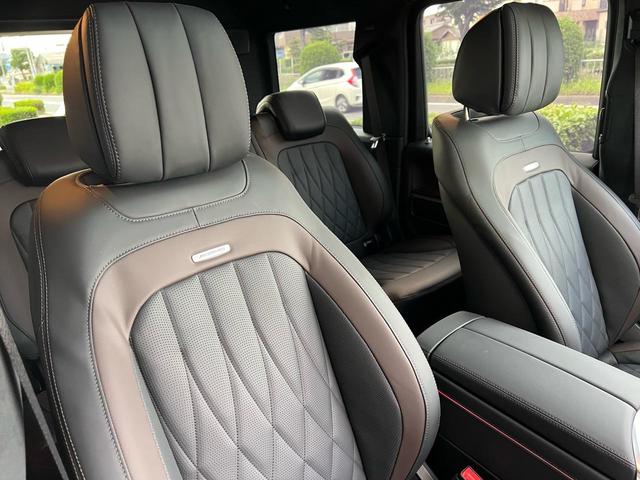 Ｇクラス Ｇ６３　ワンオーナー車　屋内保管　世田谷限定　ＡＭＧ特別オーダー　ＡＭＧカーボンファイバーインテリアトリム　マニュファクチャープログラムプラス　ＡＭＧナイトパッケージマグノ　新車取説　保証書　スペアキー有り（61枚目）