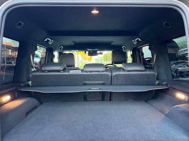 Ｇクラス Ｇ６３　ＡＭＧ　２０ｔｈアニバーサリー　正規ディーラー車　右ハンドル　限定３００台（内１００台限定）ナイトパッケージＩＩ　鍛造２３インチオリジナルホイール（新品装着）新品タイヤ　新車取説　保証書　スペアキー有（28枚目）