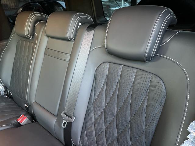 Ｇクラス Ｇ６３　ＡＭＧ　２０ｔｈアニバーサリー　正規ディーラー車　右ハンドル　限定３００台（内１００台限定）ナイトパッケージＩＩ　鍛造２３インチオリジナルホイール（新品装着）新品タイヤ　新車取説　保証書　スペアキー有（44枚目）