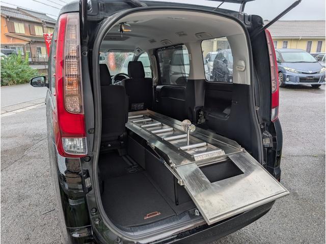 ノア X 霊柩車/寝台車/棺・ストレッチャー対応/トヨタセーフティセンス/プッシュスタート/スマートキー/ナビ/CD/DVD/フルセグTV/バックカメラ/Bluetooth/ETC/左側パワスラ/LEDヘッド(13枚目)