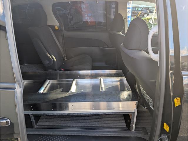 エスティマ アエラス 霊柩車/寝台車/搬送車/3名乗車/棺・ストレッチャー対応/HDDナビ/TV/CD/DVD/Bluetooth/バックカメラ/両側パワスラ/プッシュスタート/スマートキー/クルコン/ETC/禁煙車(14枚目)