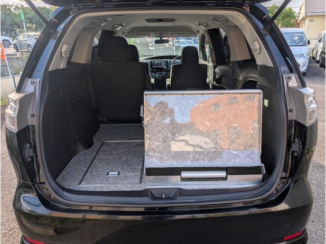 エスティマ アエラス 霊柩車/寝台車/搬送車/3名乗車/棺・ストレッチャー対応/HDDナビ/TV/CD/DVD/Bluetooth/バックカメラ/両側パワスラ/プッシュスタート/スマートキー/クルコン/ETC/禁煙車(17枚目)