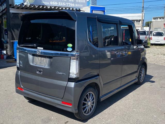 Ｎ－ＢＯＸカスタム Ｇ　スマートキー＆プッシュスタート　ＳＲＳ　ＷエアＢ　横滑り防止　パワーステアリング　マニュアルエアコン　セキュリティ　ＥＣＯＮモード　ＰＷ　キーフリー　ベンチシート　ＡＢＳ　アルミホイル（15枚目）