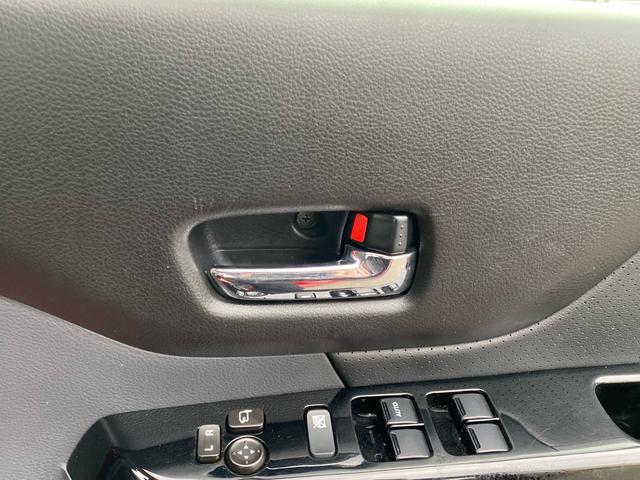 スペーシアカスタム XSリミテッド Bluetoothオーディオ セキュリティ フルフラットシート メモリナビ 助手席エアバッグ 衝突安全ボディ Bカメラ TV&ナビ フルセグ DVD再生 前席シートヒーター スマートキー パワステ(32枚目)