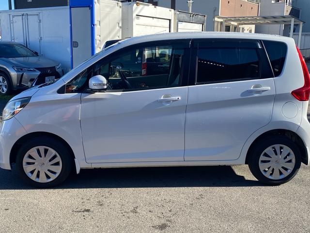 デイズ Ｘ　地デジＴＶ　ｉＳＴＯＰ　フロントカメラ　イモビライザー　Ｗエアバック　ベンチシート　ＴＶナビ　オ－トエアコン　バックカメラ　メモリーナビ　衝突安全ボディ　ＡＢＳ　運転席エアバッグ　キーレス（12枚目）