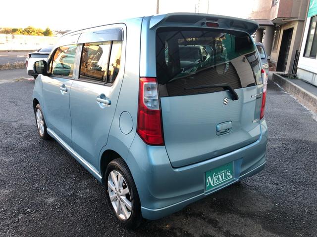 ワゴンＲ ＦＸリミテッド　禁煙車　新品タイヤ　プッシュスタート　社外地デジナビ　バックカメラ　スマートキー　オートエアコン　１４インチアルミホイール　アイドリングストップ　ヘッドライトレベライザー（13枚目）