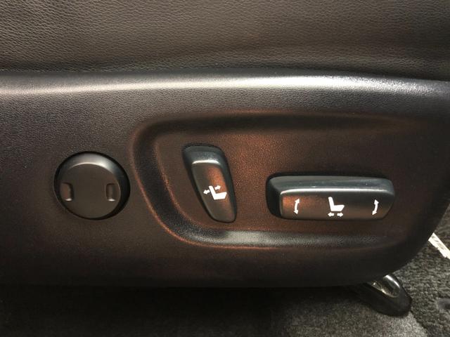 プリウス G 禁煙車 ハーフレザーシート パワーシート クルーズコントロール 純正フルセグナビ DVD再生 Bluetoothオーディオ バックカメラ ビルトインETC HIDヘッドライト オートエアコン(10枚目)