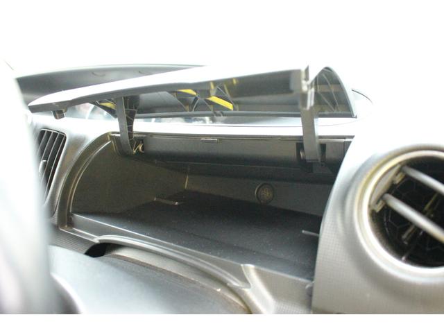 タント カスタムＸ　盗難防止付き　ＰＷ　Ｗエアバッグ　フルオートエアコン　ＰＳ　衝突安全ボディ　ＡＢＳ（32枚目）