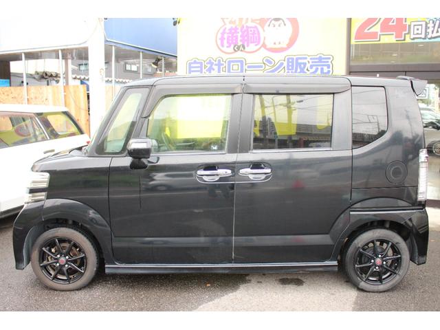 Ｎ－ＢＯＸカスタム Ｇ・Ｌパッケージ　アイドリングストップ車　スマキ－　フロントベンチシート　パワーウィンドウ　盗難防止システム　オートエアコン　パワステ　キーレスエントリー　両席エアバック　ＡＢＳ　横滑り防止　運転席エアバック（13枚目）
