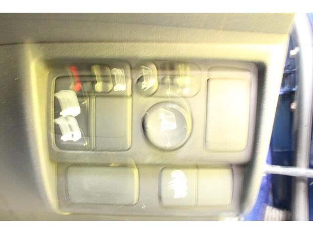 フリードハイブリッド ジャストセレクション セキュリティー 横滑り防止機能 衝突安全ボディ オートクルーズ エアバック ウォークスルー キーレスエントリー PS フルオートエアコン ABS パワーウィンドウ 運転席助手席エアバック(21枚目)