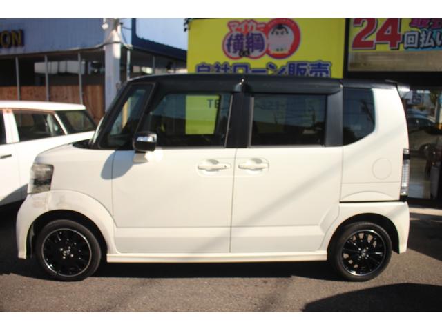 Ｎ－ＢＯＸカスタム Ｇ・ターボＡパッケージ　オートエアコン　イモビライザー　キーフリー　パワーウィンドウ　オートクルーズコントロール　ベンチシート　サイドエアバック　ＡＢＳ　パワーステアリング　エアバック　エコアイドル　エマージェンシーＳ（13枚目）