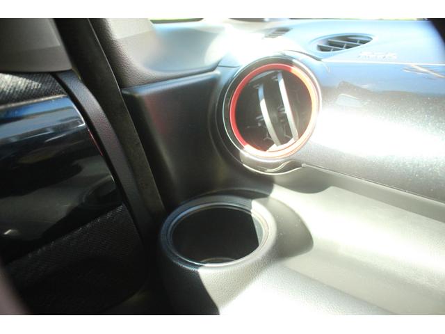 Ｎ－ＢＯＸカスタム Ｇ・ターボＡパッケージ　オートエアコン　イモビライザー　キーフリー　パワーウィンドウ　オートクルーズコントロール　ベンチシート　サイドエアバック　ＡＢＳ　パワーステアリング　エアバック　エコアイドル　エマージェンシーＳ（34枚目）