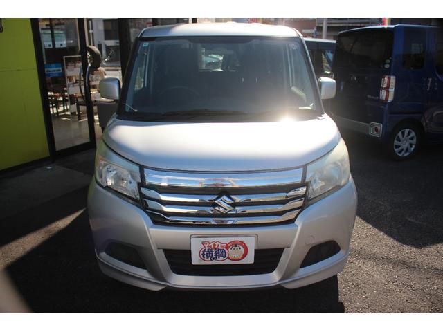 ソリオ ハイブリッドMX アイスト パワーウインド イモビライザー フルオートエアコン パワーステアリング キーフリー ESP シートヒーター 衝突安全ボディ Wエアバック 運転席エアバック ウォークスルー サイドエアバック(5枚目)