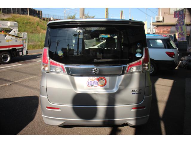 ソリオ ハイブリッドMX アイスト パワーウインド イモビライザー フルオートエアコン パワーステアリング キーフリー ESP シートヒーター 衝突安全ボディ Wエアバック 運転席エアバック ウォークスルー サイドエアバック(17枚目)