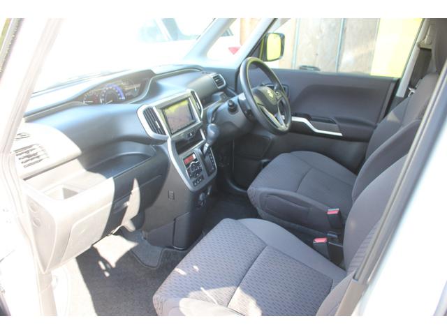 ソリオ ハイブリッドMX アイスト パワーウインド イモビライザー フルオートエアコン パワーステアリング キーフリー ESP シートヒーター 衝突安全ボディ Wエアバック 運転席エアバック ウォークスルー サイドエアバック(43枚目)