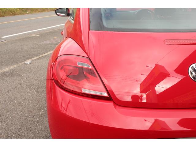 ザ・ビートル デザイン 運転席エアバッグ 運転席パワーウィンドウ マニュアルエアコン Wエアバッグ パワーステアリング サイドエアバック ABS クルーズコントロール付 セキュリティー(18枚目)