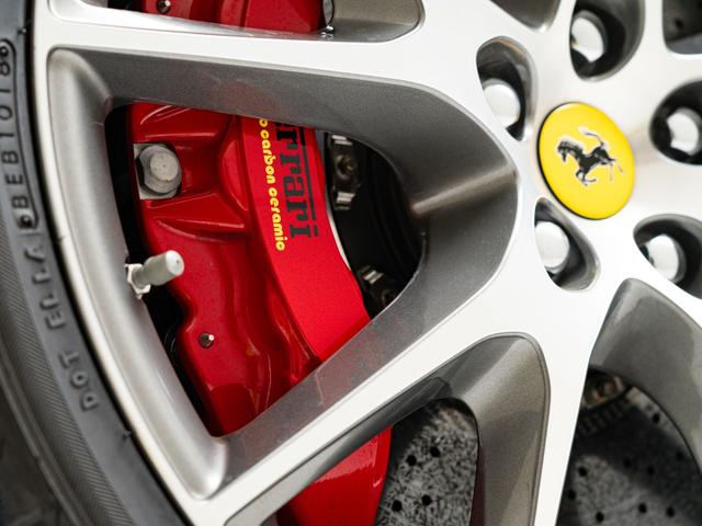 カリフォルニア30(フェラーリ)の中古車を探すなら【グーネット】