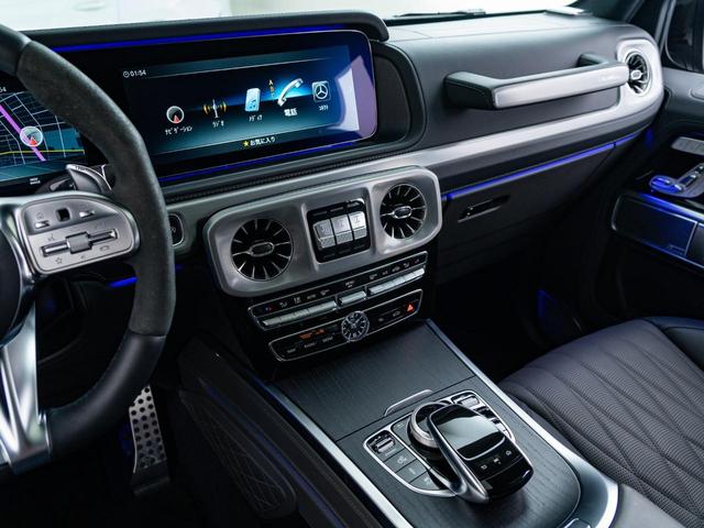 Ｇクラス Ｇ６３　マヌファクトゥーアエディション　特別限定仕様車　電動サイドステップ　ＡＭＧナイトパッケージ　専用インテリアトリム　レザーエクスクルーシブＰＫＧ　ヒーター＆ベンチレーション　サンルーフ　ＡＭＧ２２インチ　フルセグ　保証付（23枚目）