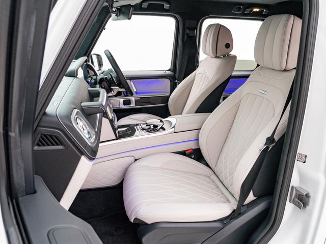 Ｇクラス Ｇ６３　ＡＭＧレザーエクスクルーシブパッケージ　保証付　右ハンドル　マヌファクトゥーアプログラム　白革　ＡＭＧレザーエクスクルーシブパッケージ　電動サイドステップ　パフォーマンスステアリング　カーボンインテリアトリム　ヒーター＆ベンチレーション（46枚目）