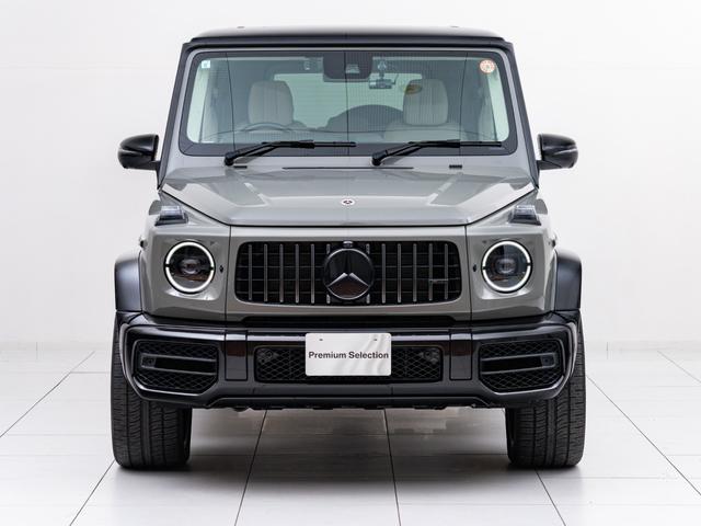 Ｇクラス Ｇ６３　ＡＭＧレザーエクスクルーシブパッケージ　保証付　ＡＭＧ世田谷オーダープログラム　特別色クラシックグレー　純正ナイトパッケージ　マットブラック２２インチ　ホワイトウッドインテリアトリム　レザーエクスクルーシブＰＫＧ　マヌファクトゥーアＰプラス（5枚目）