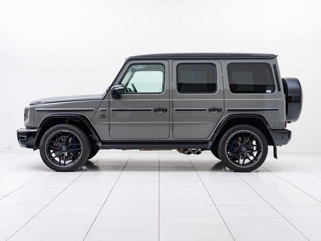 Ｇクラス Ｇ６３　ＡＭＧレザーエクスクルーシブパッケージ　保証付　ＡＭＧ世田谷オーダープログラム　特別色クラシックグレー　純正ナイトパッケージ　マットブラック２２インチ　ホワイトウッドインテリアトリム　レザーエクスクルーシブＰＫＧ　マヌファクトゥーアＰプラス（8枚目）
