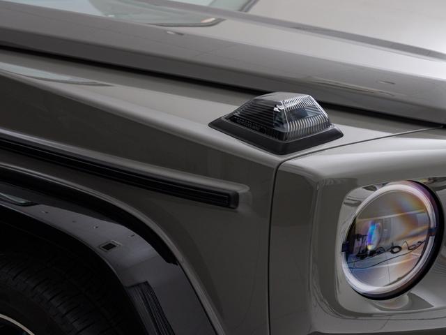 Ｇクラス Ｇ６３　ＡＭＧレザーエクスクルーシブパッケージ　保証付　ＡＭＧ世田谷オーダープログラム　特別色クラシックグレー　純正ナイトパッケージ　マットブラック２２インチ　ホワイトウッドインテリアトリム　レザーエクスクルーシブＰＫＧ　マヌファクトゥーアＰプラス（21枚目）