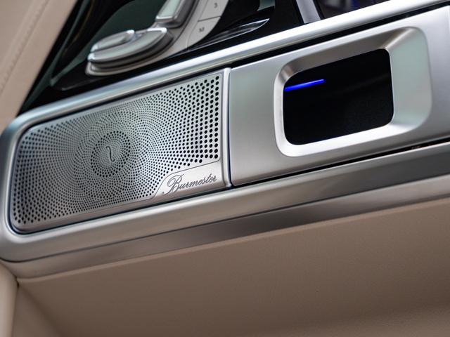 Ｇクラス Ｇ６３　ＡＭＧレザーエクスクルーシブパッケージ　保証付　ＡＭＧ世田谷オーダープログラム　特別色クラシックグレー　純正ナイトパッケージ　マットブラック２２インチ　ホワイトウッドインテリアトリム　レザーエクスクルーシブＰＫＧ　マヌファクトゥーアＰプラス（31枚目）