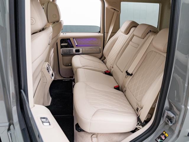 Ｇクラス Ｇ６３　ＡＭＧレザーエクスクルーシブパッケージ　保証付　ＡＭＧ世田谷オーダープログラム　特別色クラシックグレー　純正ナイトパッケージ　マットブラック２２インチ　ホワイトウッドインテリアトリム　レザーエクスクルーシブＰＫＧ　マヌファクトゥーアＰプラス（47枚目）