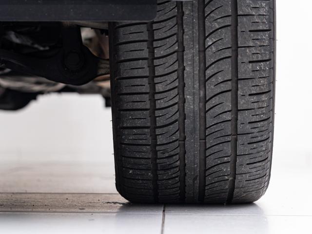Ｇクラス Ｇ６３　ＡＭＧレザーエクスクルーシブパッケージ　保証付　ＡＭＧ世田谷オーダープログラム　特別色クラシックグレー　純正ナイトパッケージ　マットブラック２２インチ　ホワイトウッドインテリアトリム　レザーエクスクルーシブＰＫＧ　マヌファクトゥーアＰプラス（57枚目）