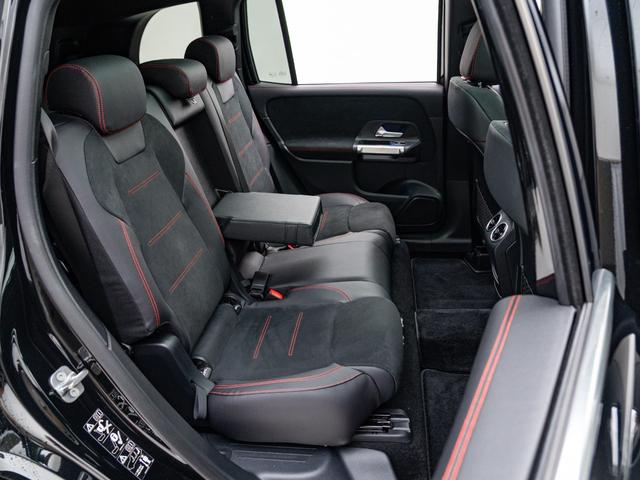 MERCEDES BENZ GLB GLB200D 4MATIC AMG LINE PACKAGE