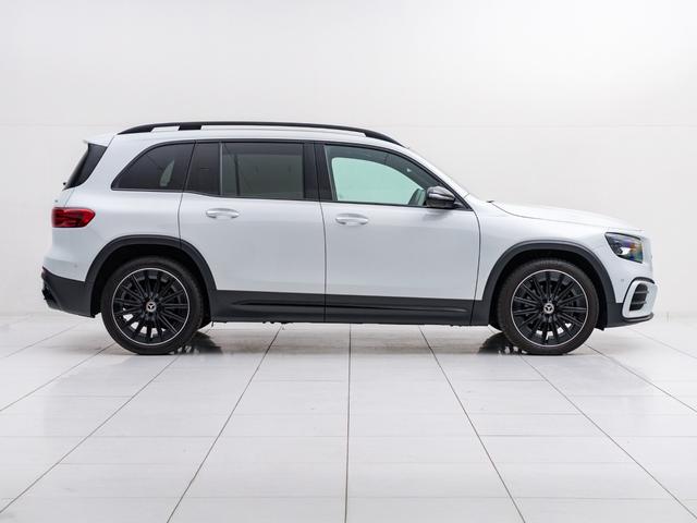MERCEDES BENZ GLB GLB200D 4MATIC NIGHT EDITION
