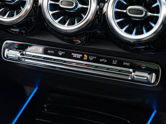 MERCEDES BENZ GLB GLB200D 4MATIC NIGHT EDITION