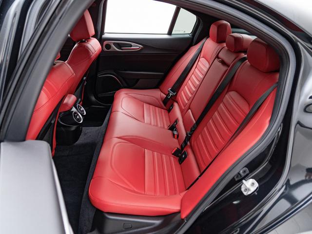ALFA ROMEO GIULIA VELOCE